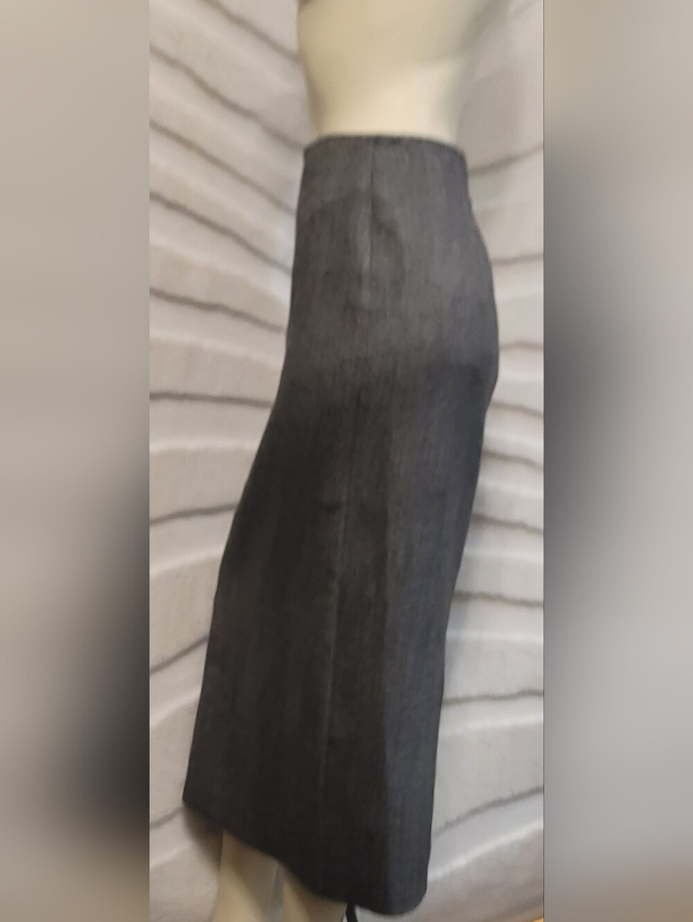 ZARA Lined Midi Pencil Skirt Back Zip Women's Medium Business Casual - Picture 3 of 10